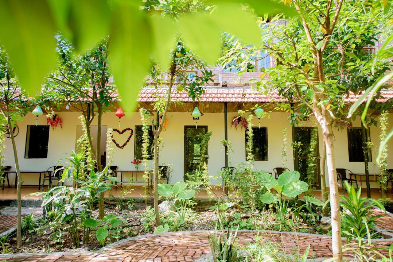 Ali Homestay Нин Бин Екстериор снимка
